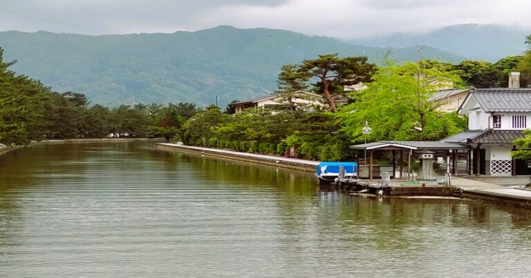横浜・本牧エリアでアメリカンな街を散策 旅行気分になれる楽しい街歩きを紹介