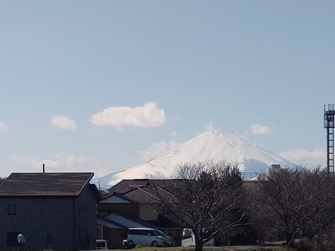 富士山がくっきりと見える景色
